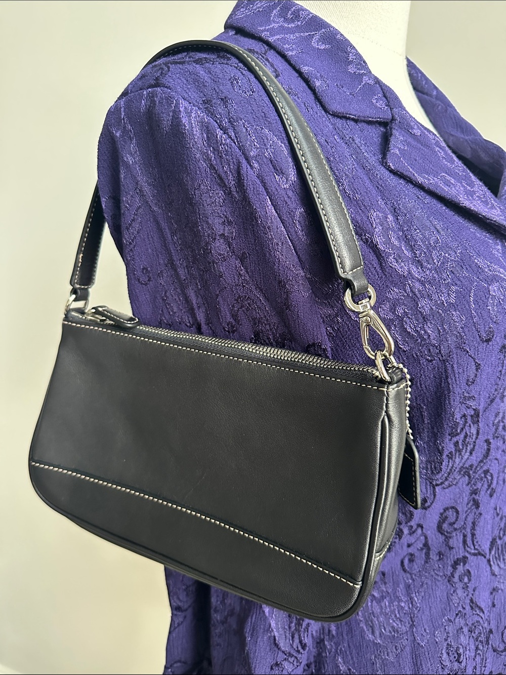 Y2K Coach 7785 Hamptons Demi Pouch Black Leather Bag Purse Old Money Minimalist - Picture 2 of 10